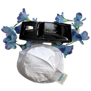 Flap Happy NWT UPF 50 White Bucket Hat Kids XL (2+ Years)